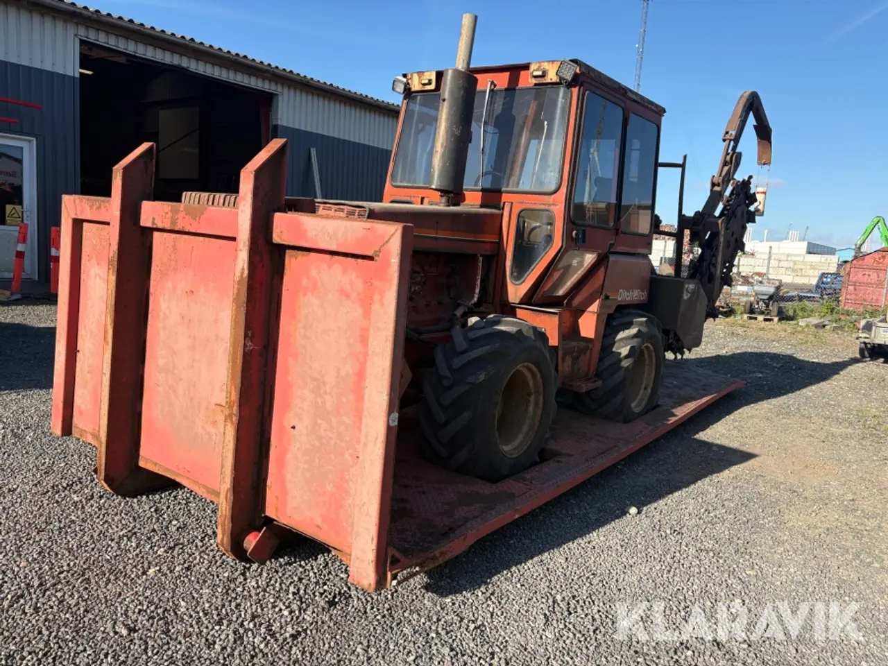 Billede 2 - Kædegraver/plov Ditch Witch 8020 - inklusiv wejerhejs-lad til transport