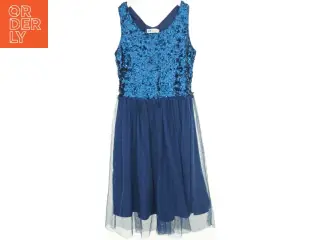 Kjole fra H&M (str. 170 cm)