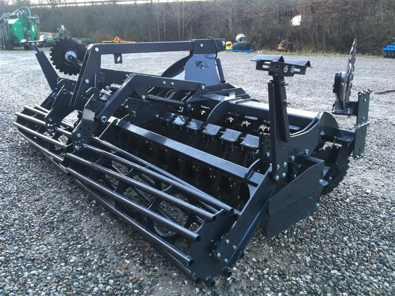 Billede 2 - J-Maskiner IT-4000 med hydraulisk lift