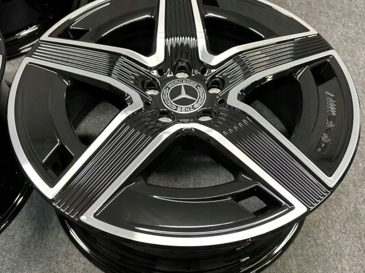 Billede 7 - ALUFÆLGE MERCEDES GLC KLASSE AMG X254 W254 19"