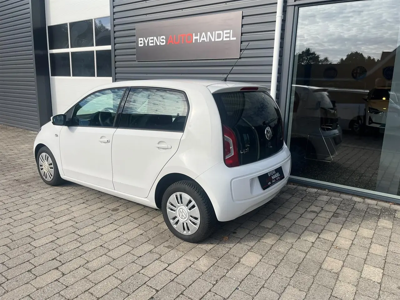 Billede 1 - VW up 1,0 MPI Move ASG 75HK 5d Aut.