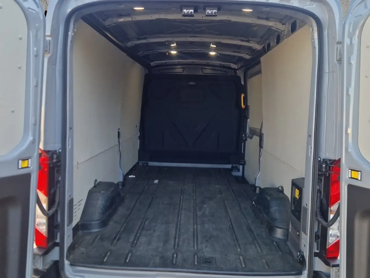 Billede 11 - Ford E-Transit 350 L3 Van 68 Trend H2 RWD