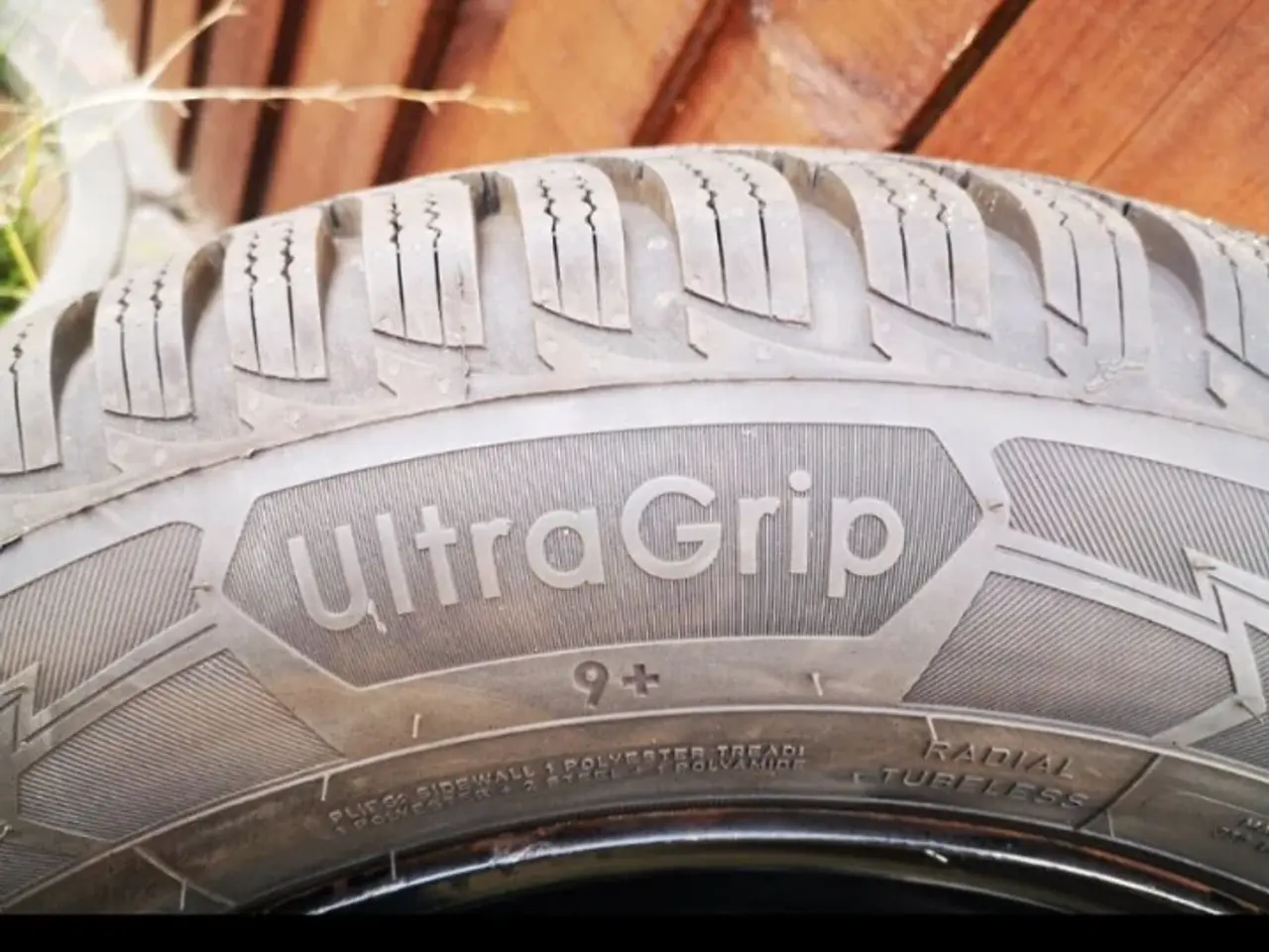 Billede 4 - terdæk,195/65 R15 Goodyear UltraGrip 9 på stålfælg