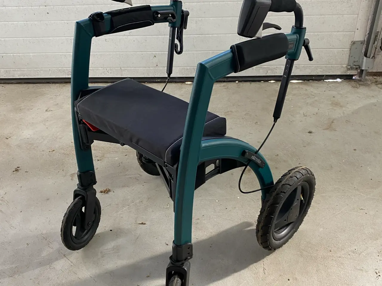 Billede 2 - Kombi Rollator og kørestol