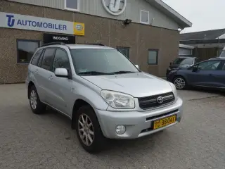 Toyota RAV4 1,8 VVT-i