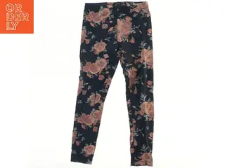 Blomstermønster leggings fra Basic needs (str. 110)