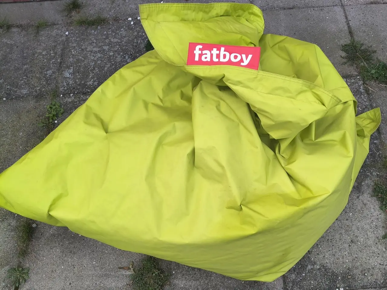 Billede 1 - LIMEGRØN FATBOY I KRAFTIG NYLON, I FLOT STAND