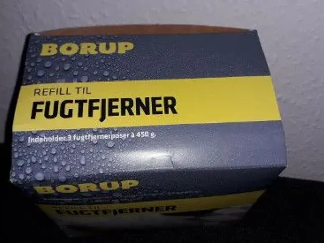 Billede 2 - Kasse med 3 stk. Borup fugtfjerner poser