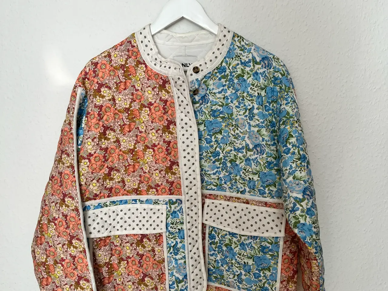 Billede 6 - Fin quiltet patchwork-jakke
