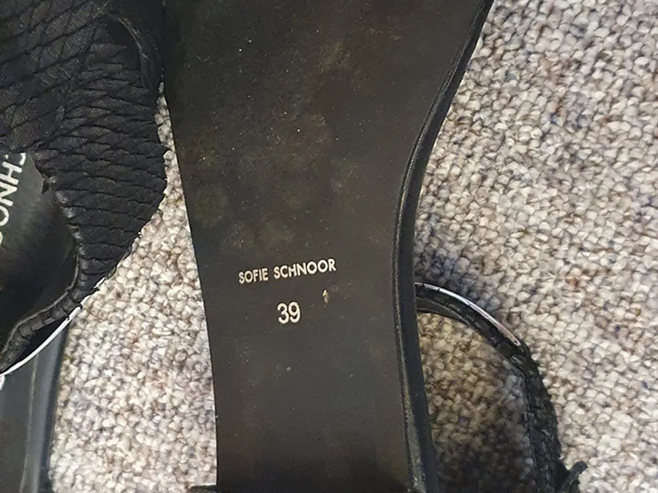 Billede 5 - Sort sandal fra Sofie Schnoor str. 38