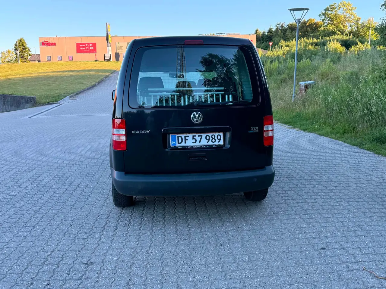 Billede 3 - Sort Caddy 1,6 Trendline TDI