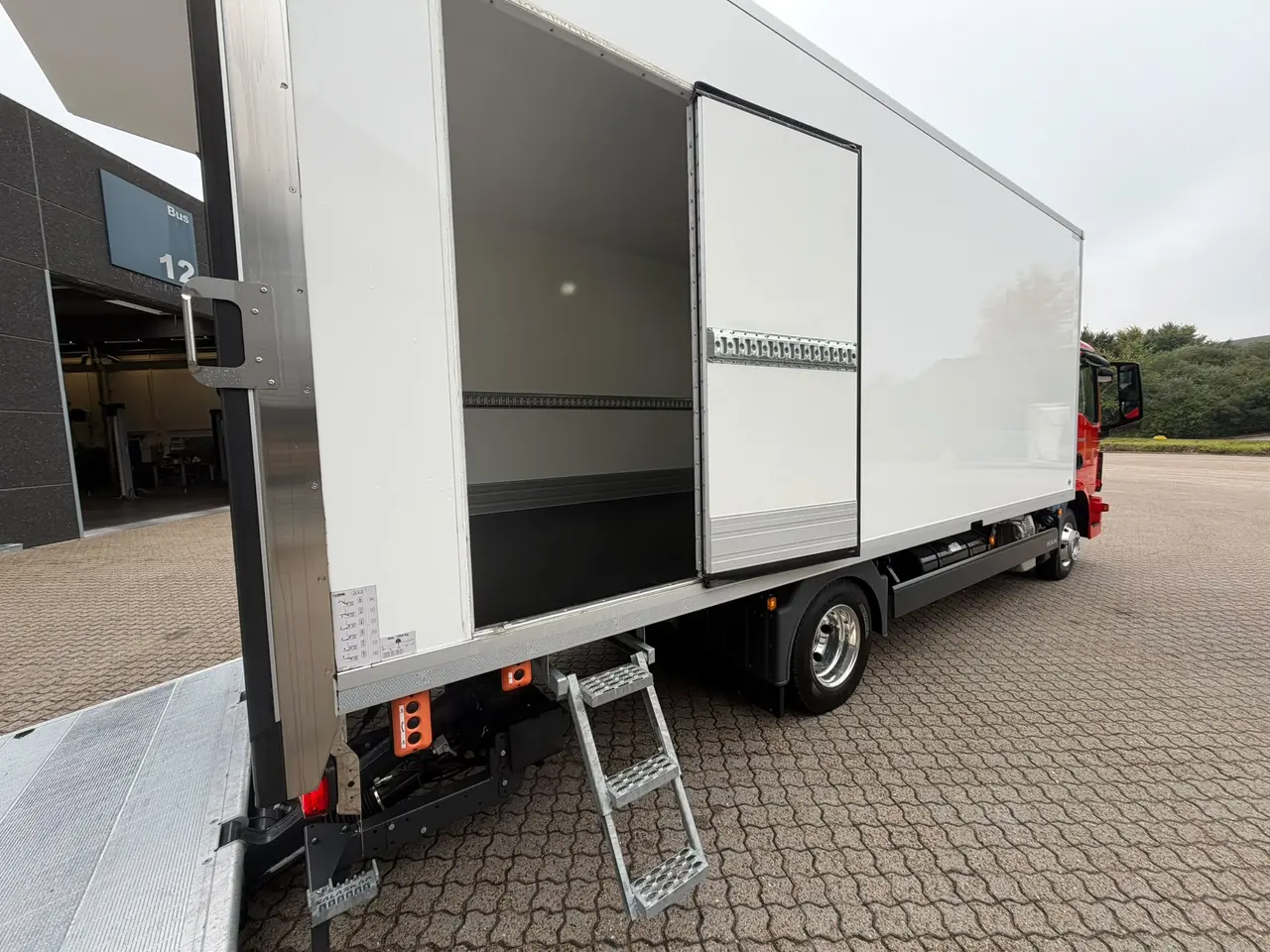 Billede 20 - MAN TGL 8.220 BL, Lukket kasse