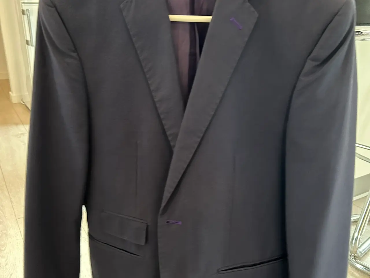 Billede 1 - Flot og stilren habitjakke / blazer