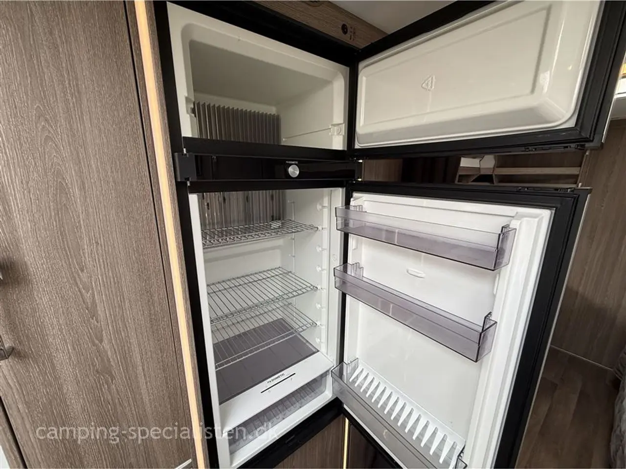 Billede 9 - 2019 - Kabe Imperial 740 E-TDL KS Kabe Imperial 740 E-TDL KS 2019 - Se den nu hos Camping-Specialisten.dk