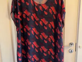 Mønstret tunika/t-shirt fra Junarose