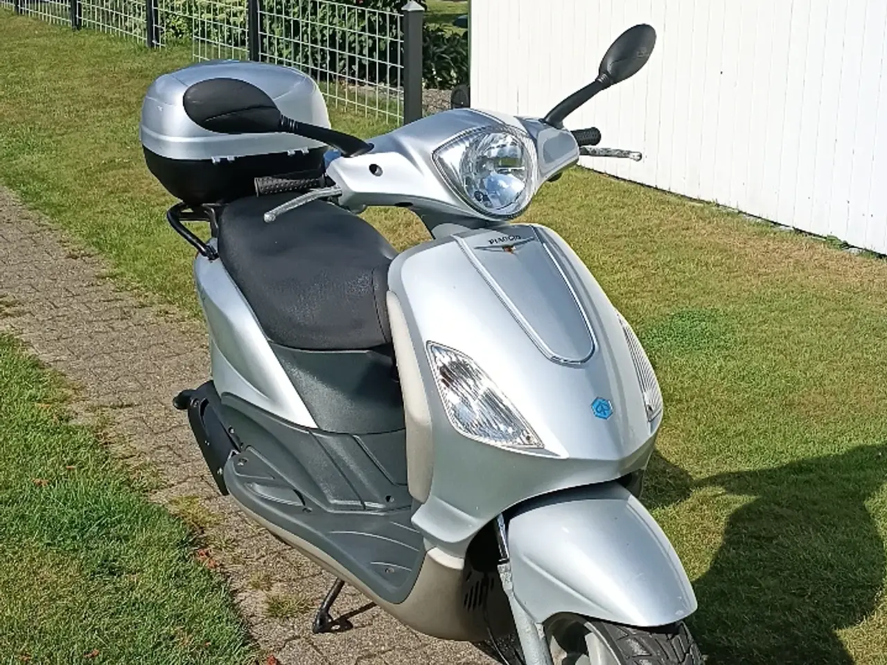 Billede 3 - Piaggio fly 2 taks 45kmt stor knallert