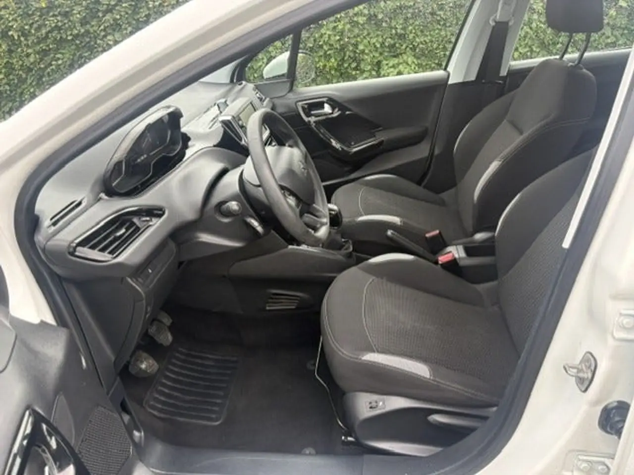 Billede 7 - Peugeot 208 1,2 VTi 82 Plus