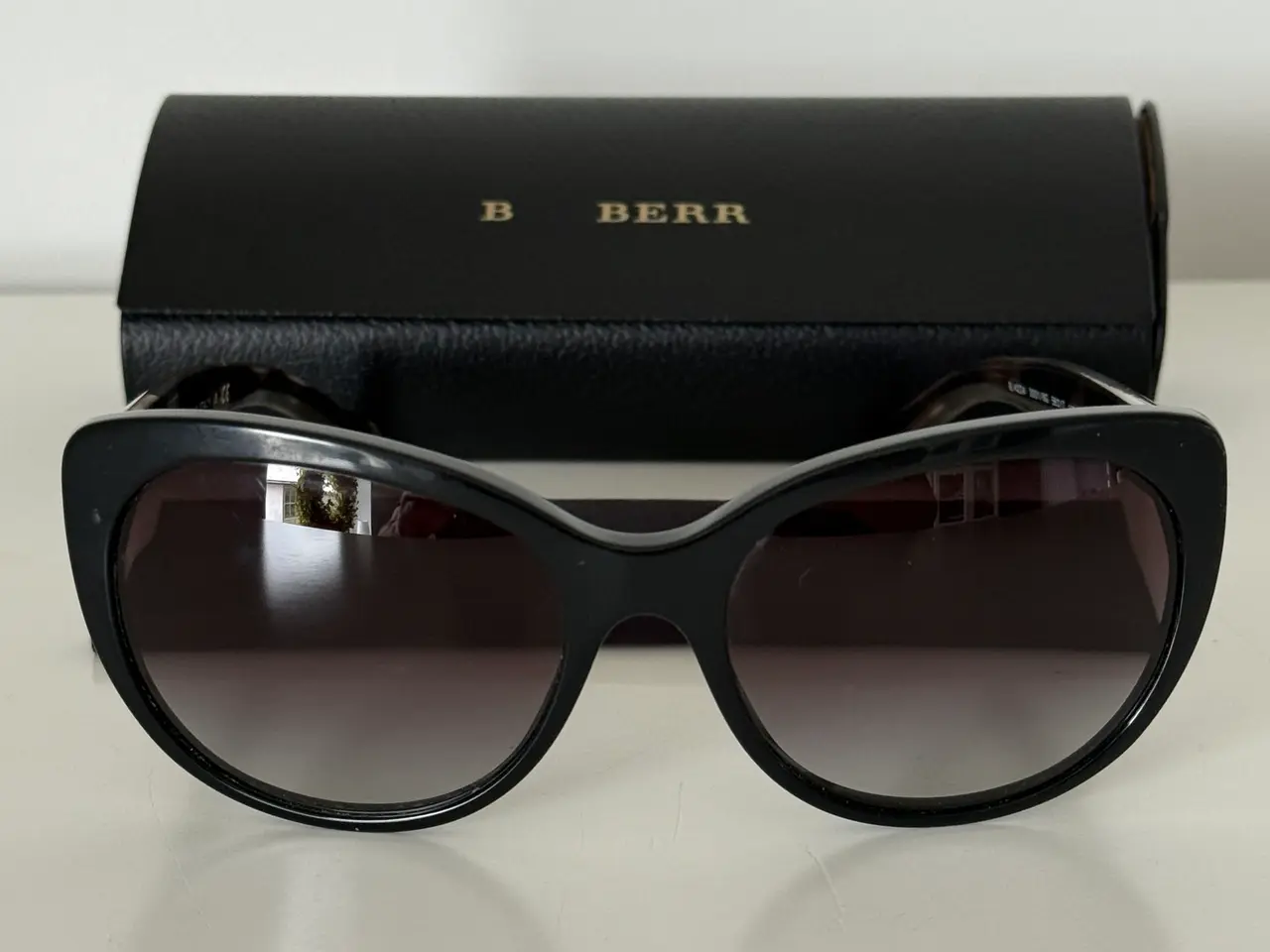 Billede 2 - Burberry BE4224 Cat-Eye solbriller.