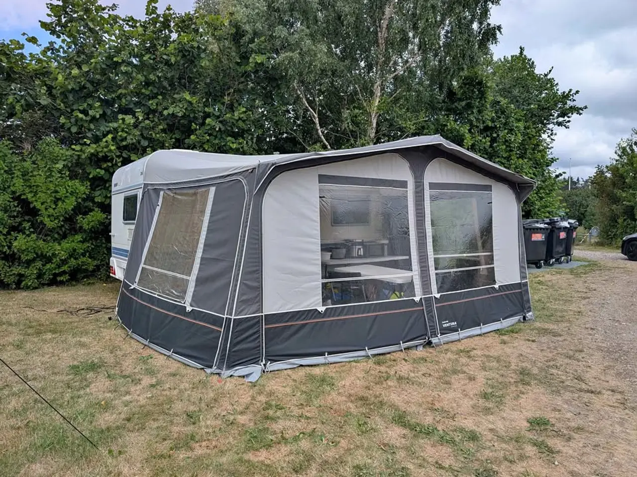 Billede 1 - Hobby campingvogn fra 1995 til salg