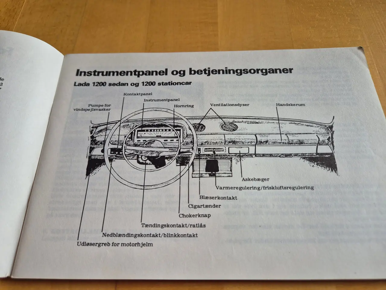 Billede 2 - Instruktionsbog LADA 1200.