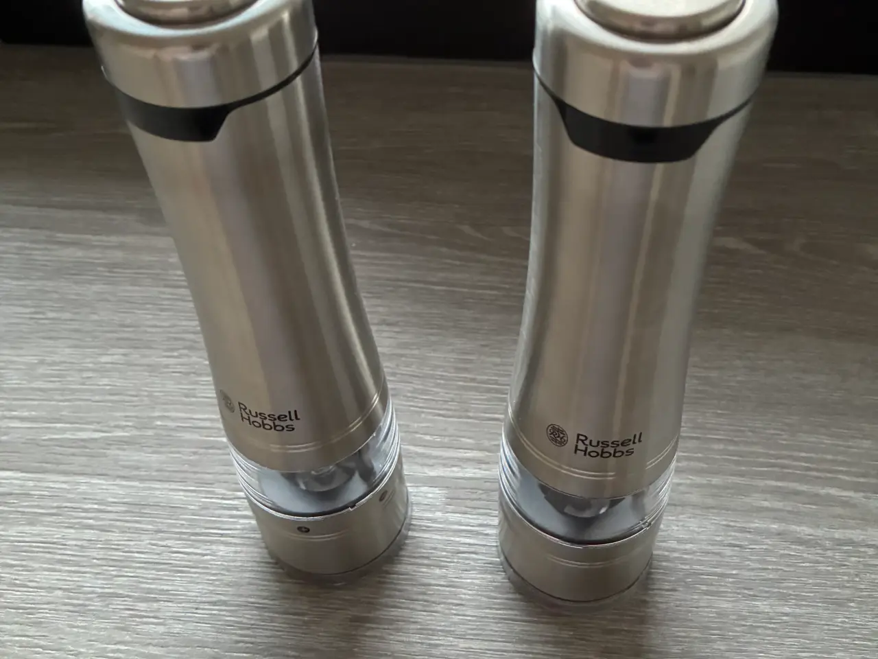 Billede 3 - Russell Hobbs elektrisk salt- og peberkværn sæt