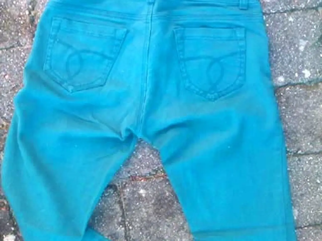 Billede 3 - JEANS - COWBOYBUKSER - lækker, slankende model