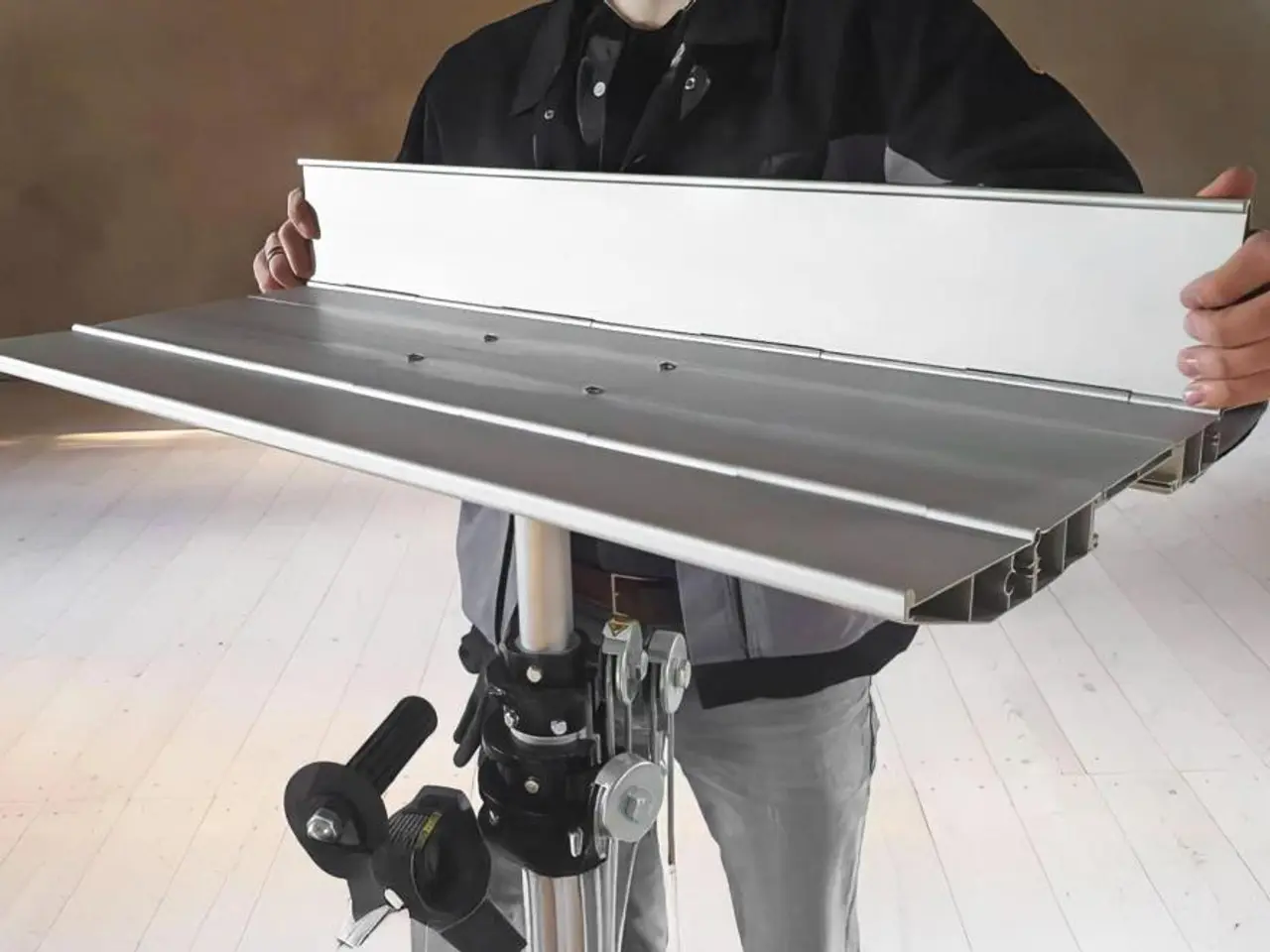 Billede 10 - CM520 Elektrisk Markiselift – Løft op til 140 kg op til 4,9 m højde