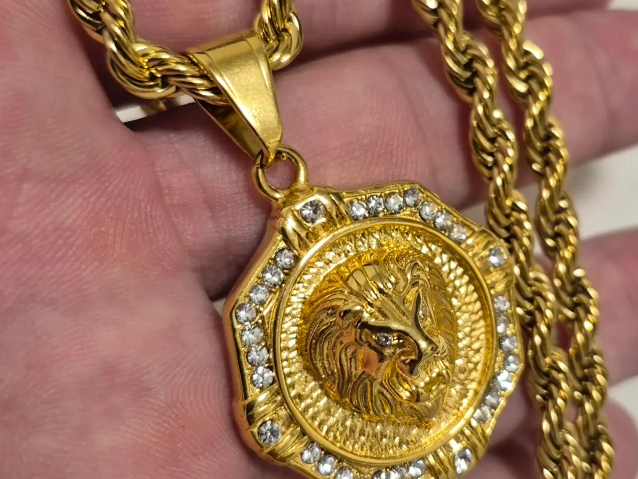 Billede 1 - Goldfilled rope chain med løve vedhæng