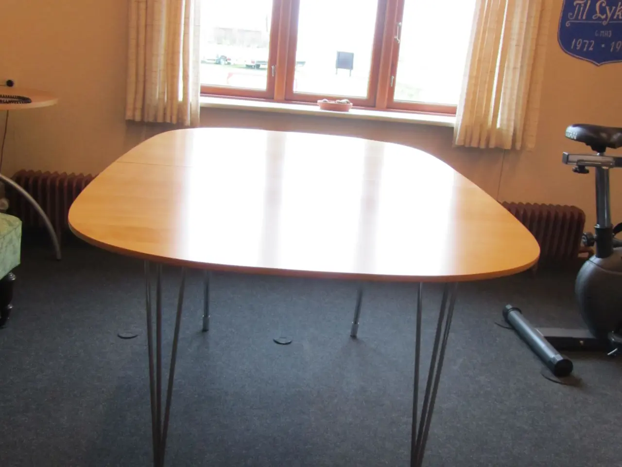 Billede 1 - Spisebord