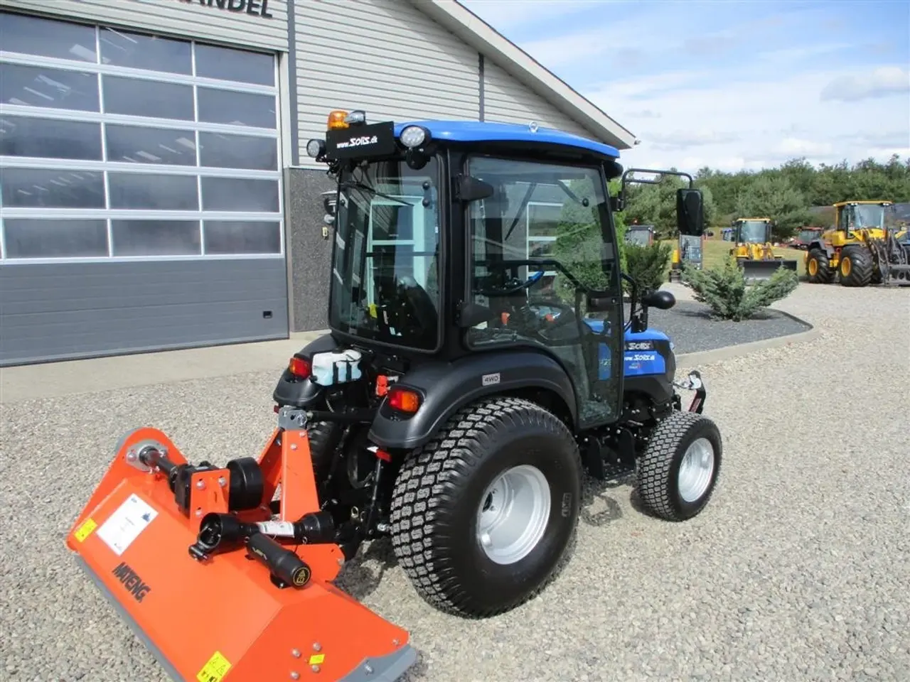 Billede 7 - Solis 26 HST Med kabine, Turf dæk og frontlift samt frontPTO