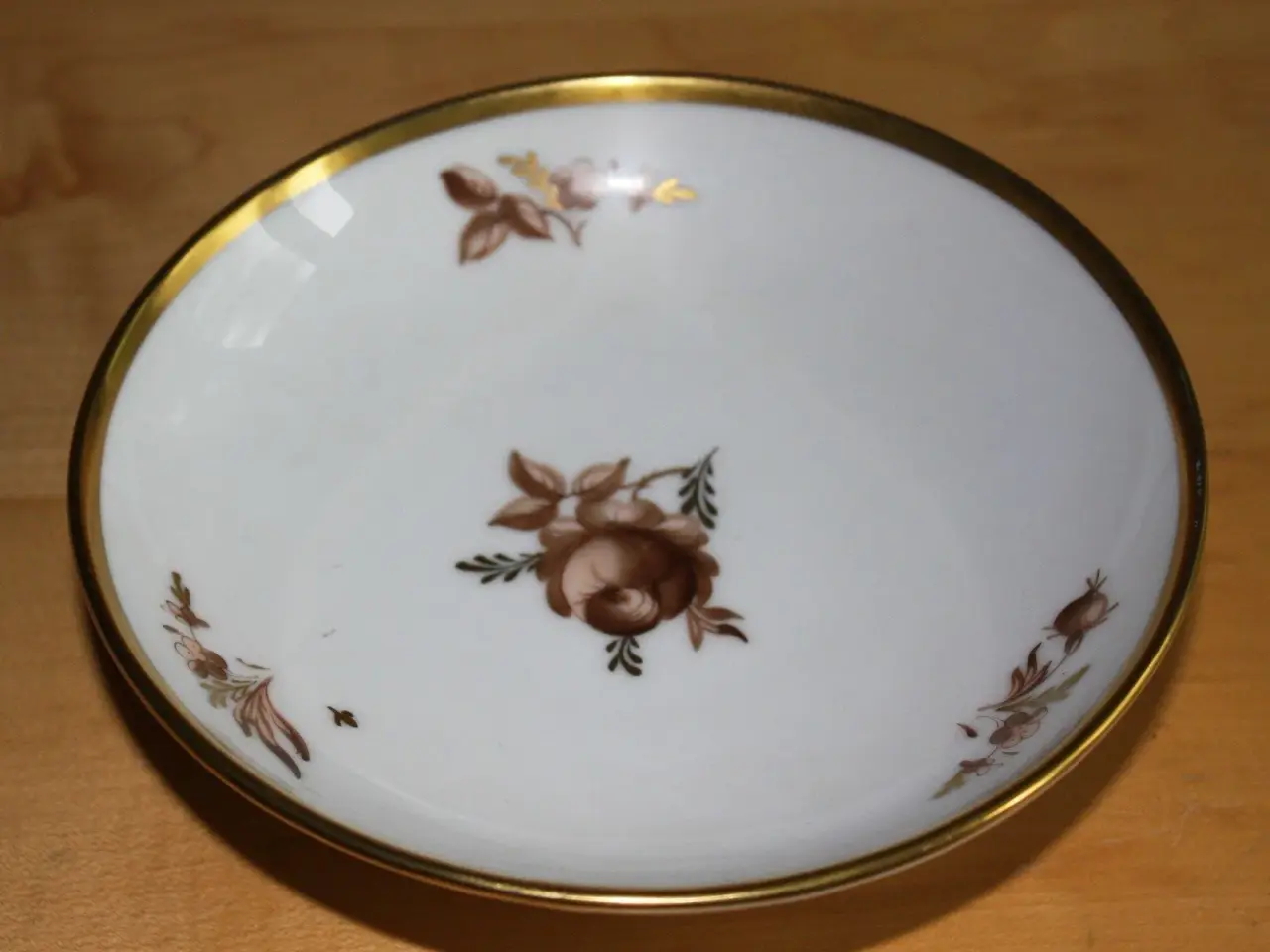Billede 9 - Brun rose fra Royal Copenhagen