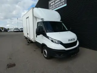Iveco Daily 35S16 4100mm 2,3 D m/Alukasse med lift Hi-Matic 156HK Ladv./Chas. 8g Aut.