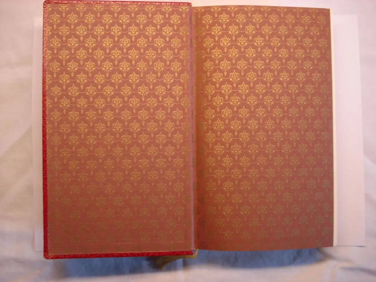 Billede 2 - Aleksej Tolstoj 'Søstrene'.