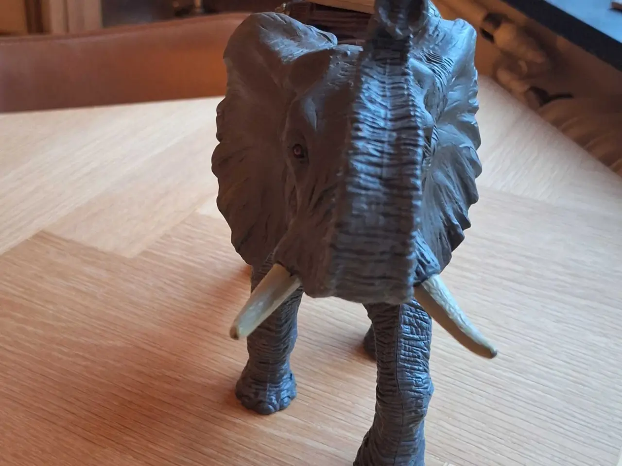 Billede 2 - Stor elefant 