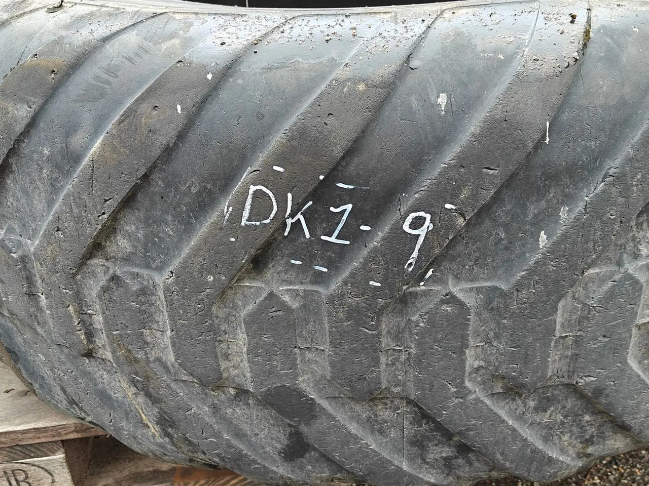 Billede 1 - De Molen 425/65R22.5 XXX