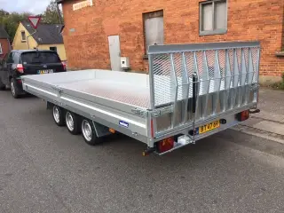 Variant 3500-U5 Vippetrailer