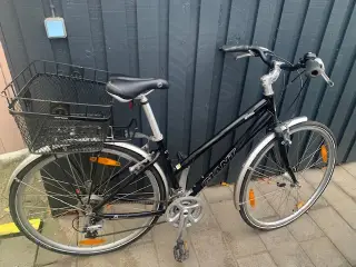  Cross-cykel ; rigtigt velholdt, brugt meget lidt
