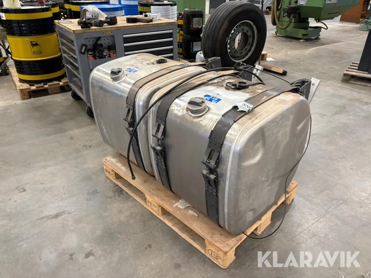 Billede 1 - Brændstoftank Scania - 2 styk
