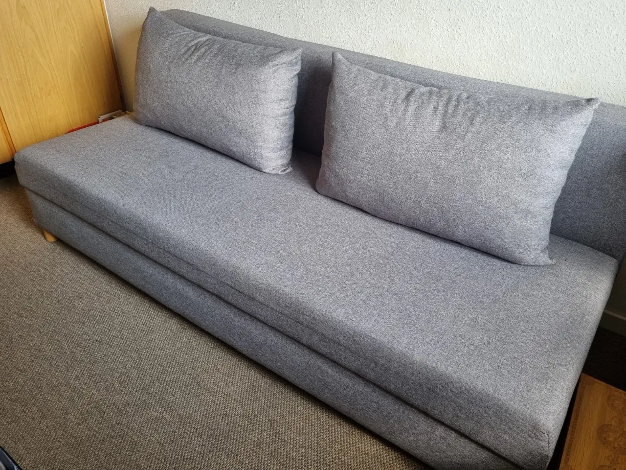 Billede 1 - Sovesofa med plads til opmagasinering.