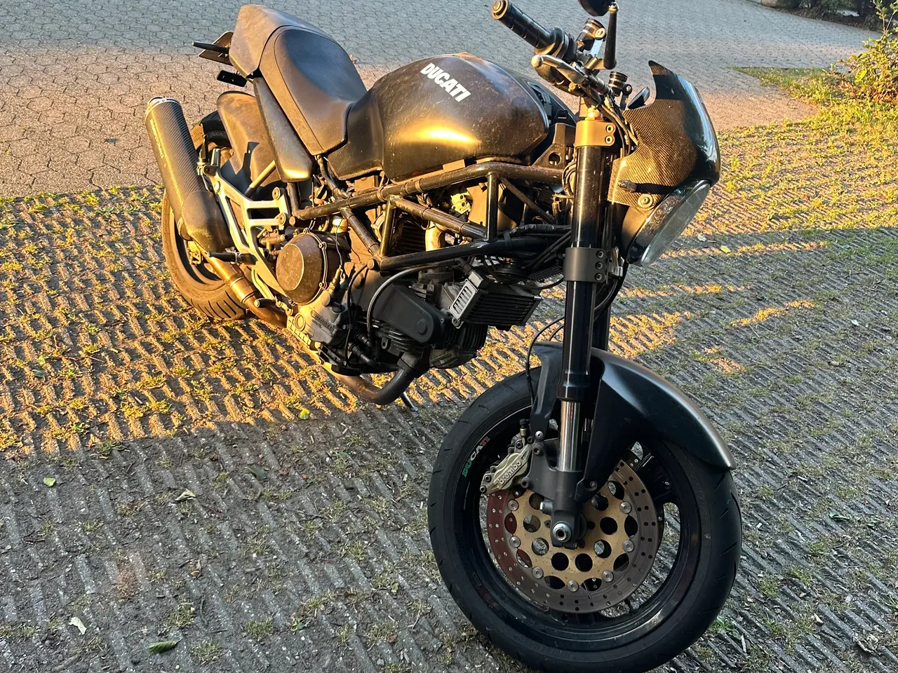 Billede 1 - Ducati 900 monster