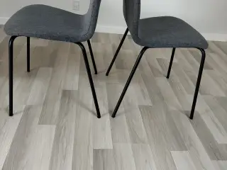 Karlspetter stole grå