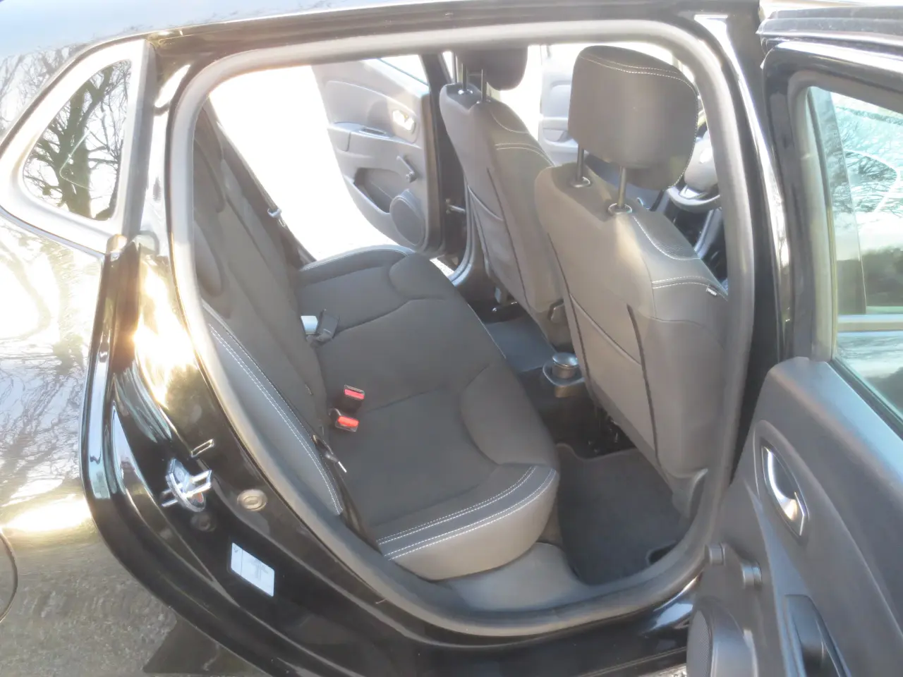 Billede 12 - Renault Clio 1.5 Cd År 2018 Nysynet 