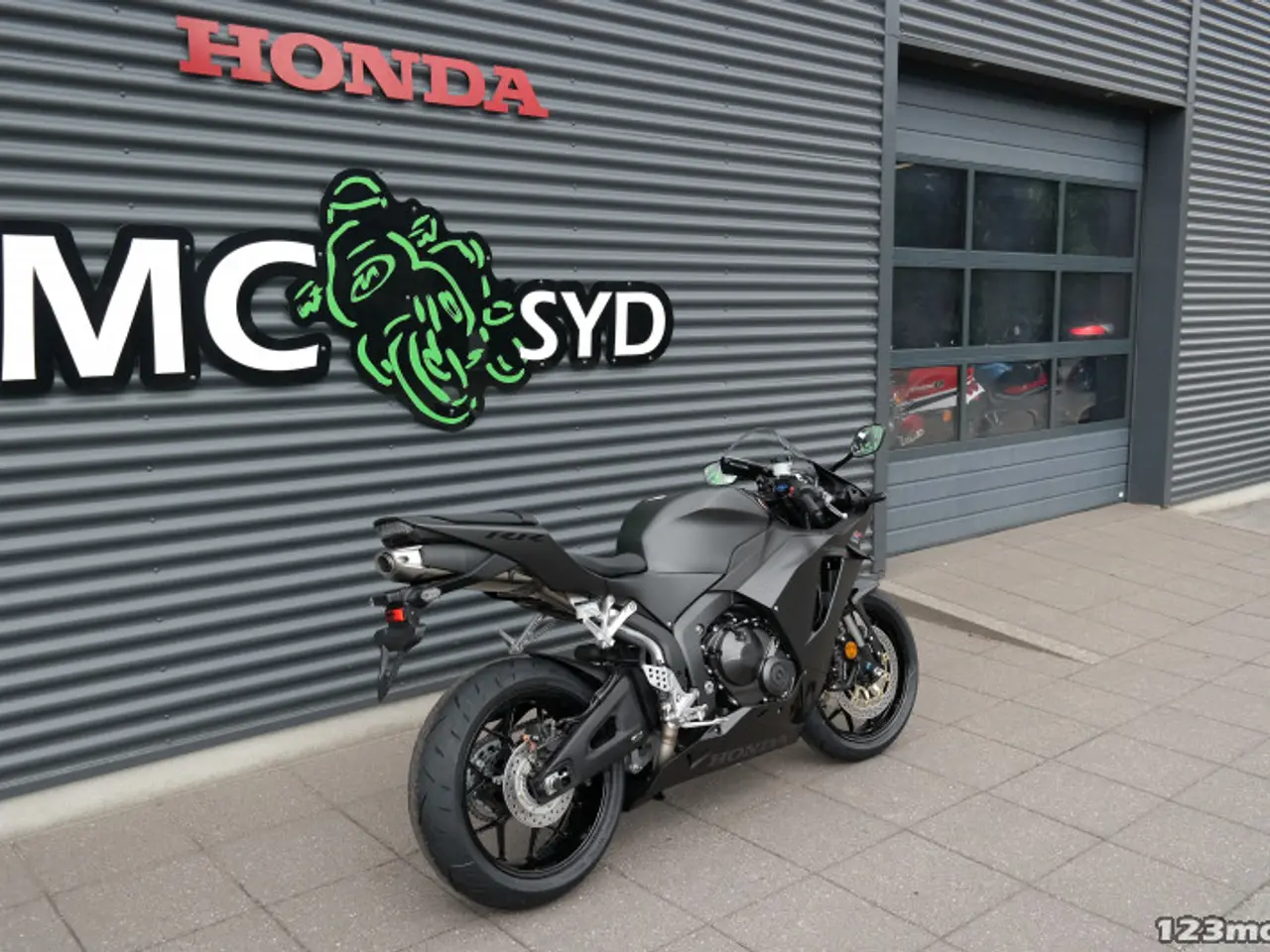 Billede 3 - Honda CBR 600 RR MC-SYD BYTTER GERNE