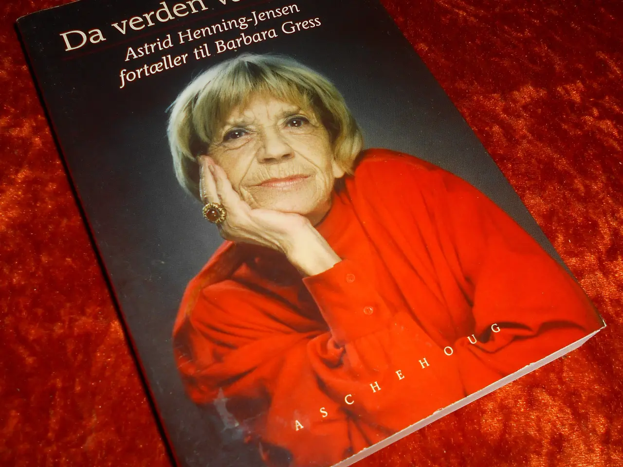 Billede 1 - Da verden var vores, Astrid Henning-Jensen