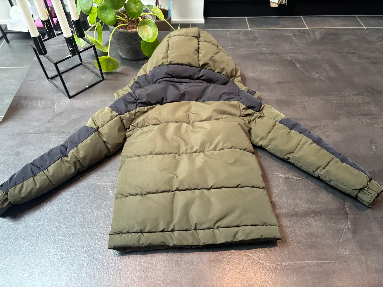 Billede 4 - Jack&jones vinterjakke str 128
