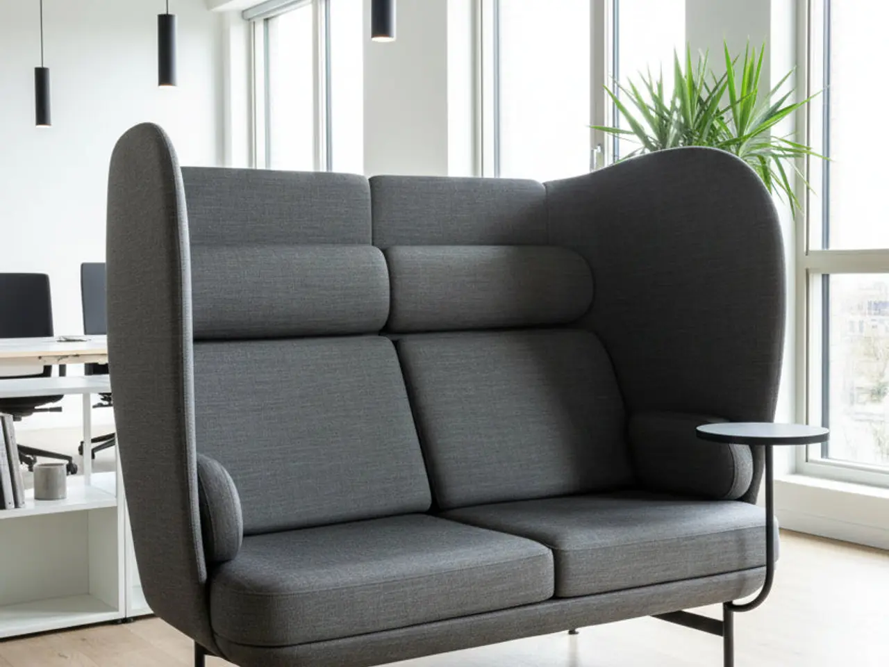 Billede 2 - Fritz Hansen Plenum Sofa m. Bord – Grå/Sort Stel