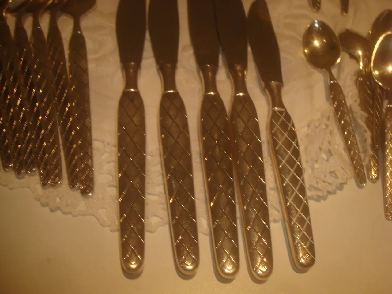 Billede 3 - HARLEKIN SØLVPLET, KNIVE, DESSERTSKEER, KAGESPADE 