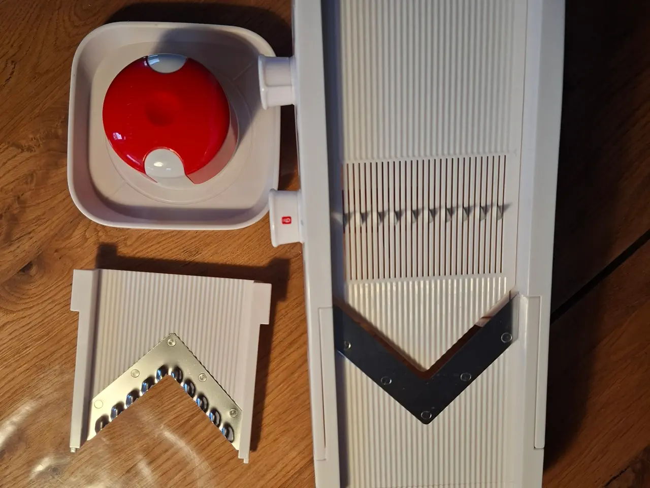 Billede 1 - Tupperware MandoChef mandolinjern