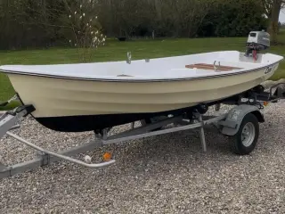 Lami 375 jolle + 4 hk 2 taks mariner