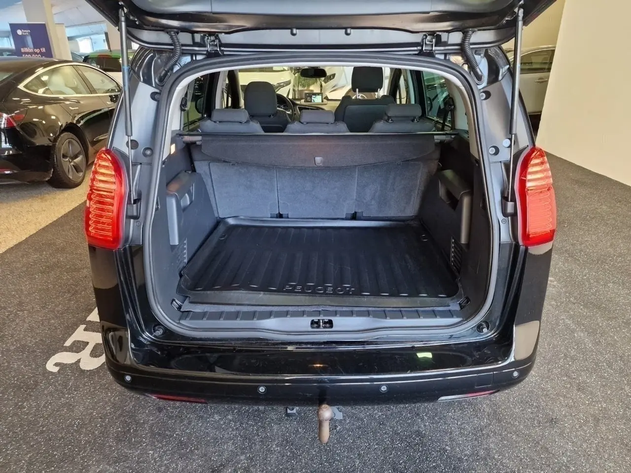 Billede 7 - Peugeot 5008 1,6 BlueHDi 120 Allure 7prs
